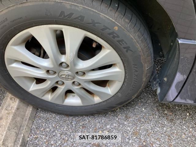 Toyota NOAH 2010-07 8744765-5