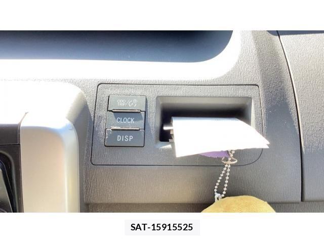 Toyota NOAH 2013-10 8744764-19