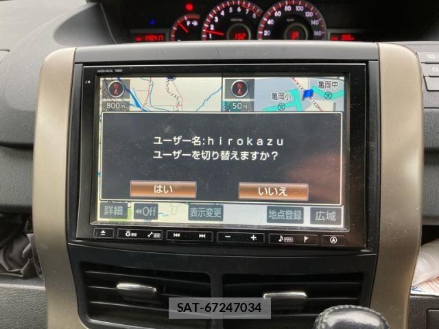Toyota NOAH 2011-11 8744763-14