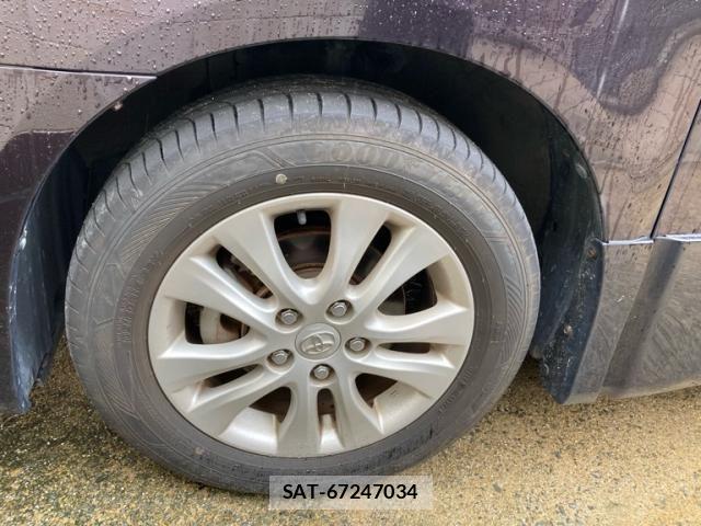 Toyota NOAH 2011-11 8744763-5