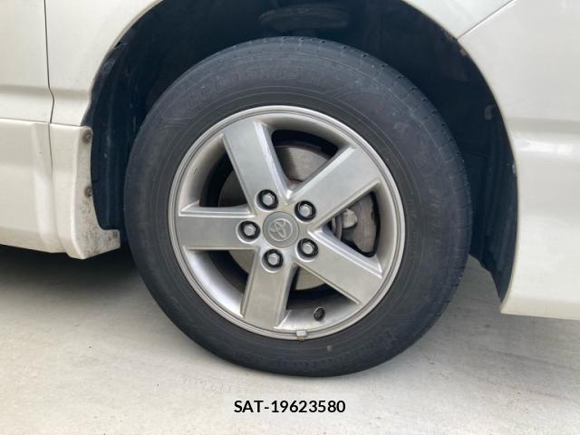 Toyota NOAH 2005-05 8744774-6