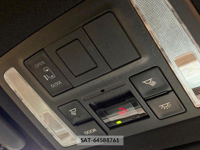 Toyota NOAH 2025-10 8744747-6