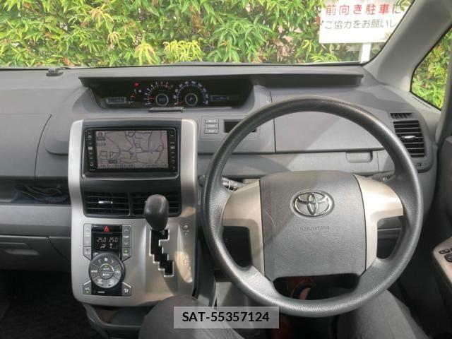 Toyota NOAH 2007-09 8744771-13