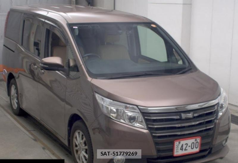 Toyota NOAH 2015-10 8726963-0