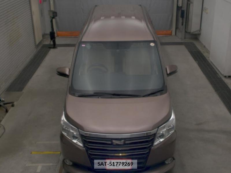 Toyota NOAH 2015-10 8726963-5