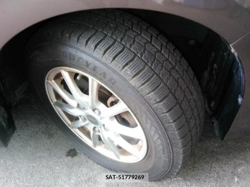 Toyota NOAH 2015-10 8726963-8