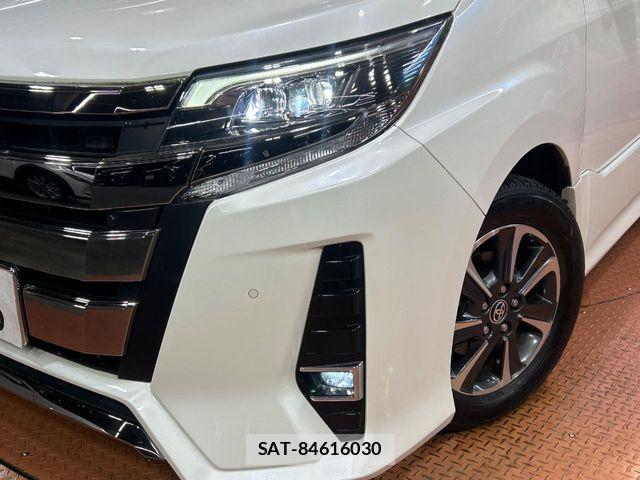 Toyota NOAH 2019-09 8781396-13