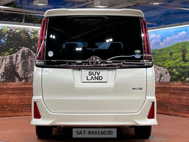 Toyota NOAH 2019-09 8781396-15