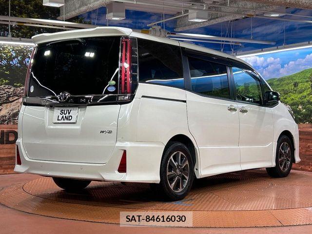 Toyota NOAH 2019-09 8781396-17