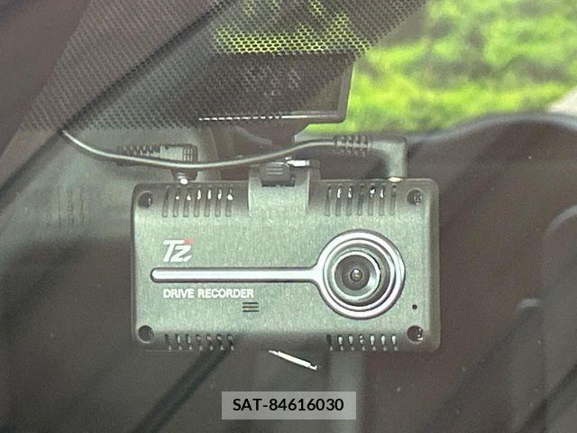 Toyota NOAH 2019-09 8781396-6