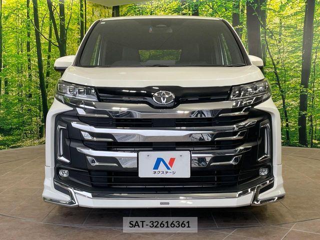 Toyota NOAH 2023-11 8781392-14