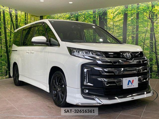 Toyota NOAH 2023-11 8781392-16