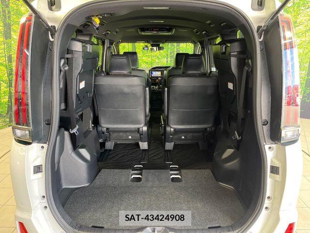 Toyota NOAH 2019-12 8781399-10
