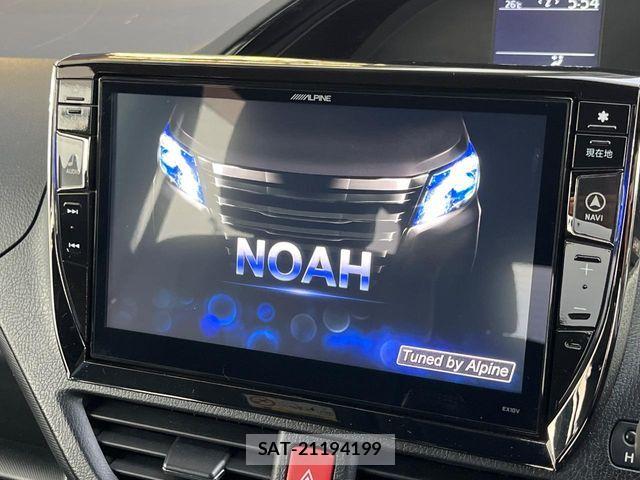 Toyota NOAH 2017-02 8781401-2