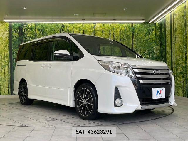Toyota NOAH 2014-01 8781403-16