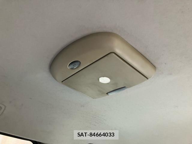 Toyota NOAH 2007-08 8781408-13