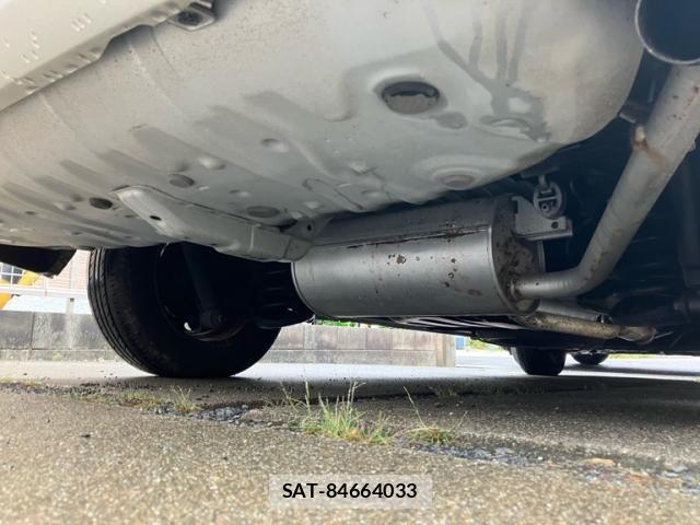 Toyota NOAH 2007-08 8781408-7