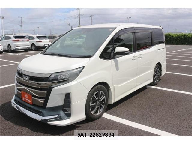 Toyota NOAH 2017-11 8781400-13