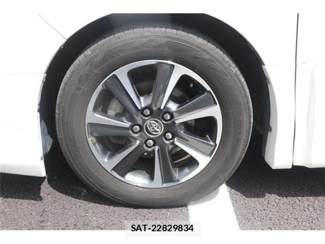 Toyota NOAH 2017-11 8781400-14