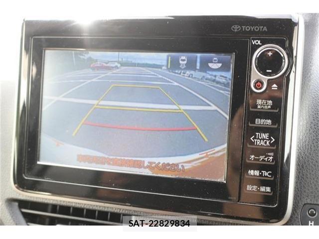 Toyota NOAH 2017-11 8781400-2