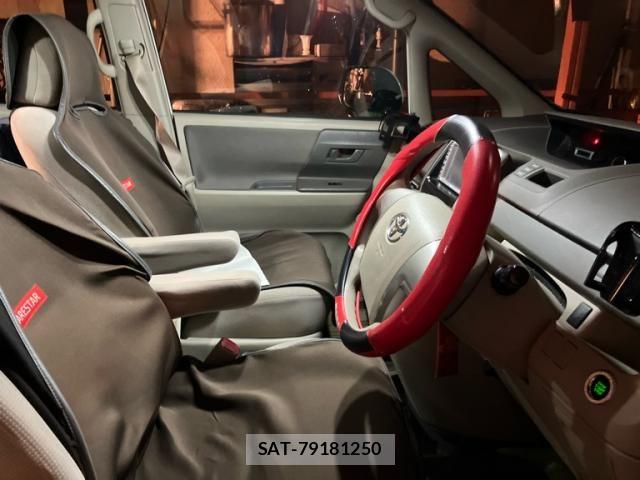 Toyota NOAH 2008-03 8781406-10