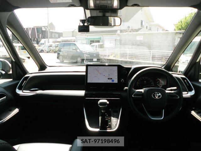 Toyota NOAH 2023-10 8781395-10