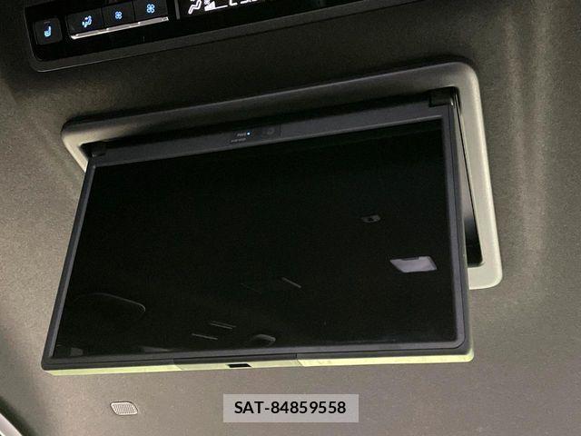 Toyota NOAH 2024-03 8781393-2