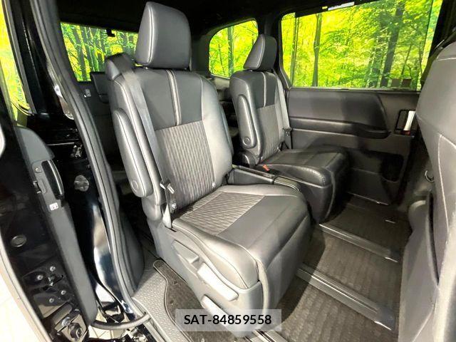 Toyota NOAH 2024-03 8781393-8