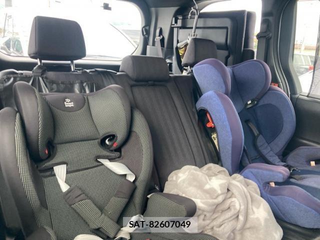 Toyota NOAH 2022-12 8781394-19