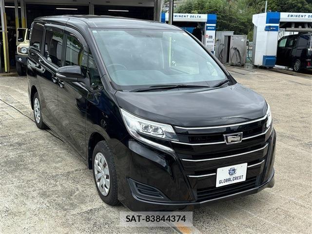 Toyota NOAH 2017-12 8796941-9