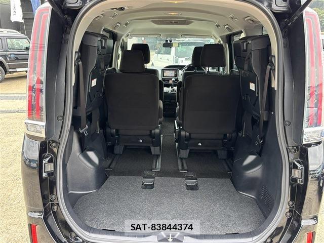 Toyota NOAH 2017-12 8796941-8