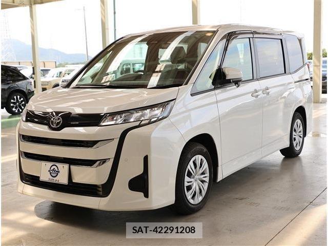 Toyota NOAH 2025-05 8796935-0