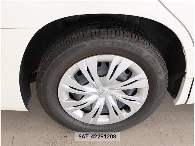 Toyota NOAH 2025-05 8796935-28