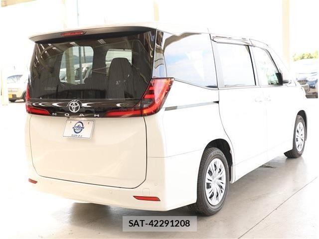 Toyota NOAH 2025-05 8796935-4