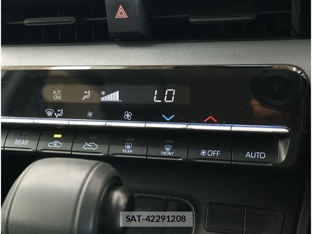 Toyota NOAH 2025-05 8796935-7