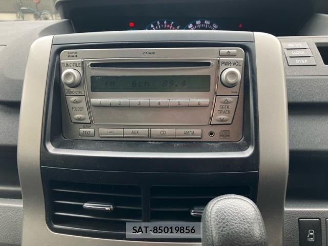 Toyota NOAH 2008-09 8796947-16