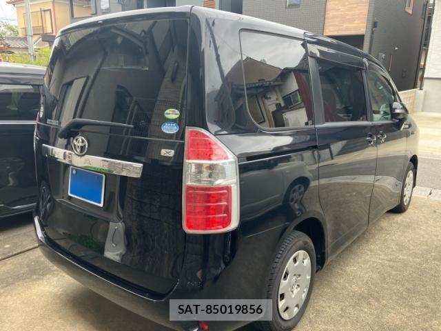 Toyota NOAH 2008-09 8796947-4