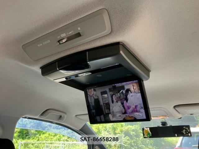 Toyota NOAH 2014-08 8796946-18