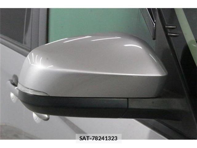 Toyota NOAH 2023-07 8796936-11