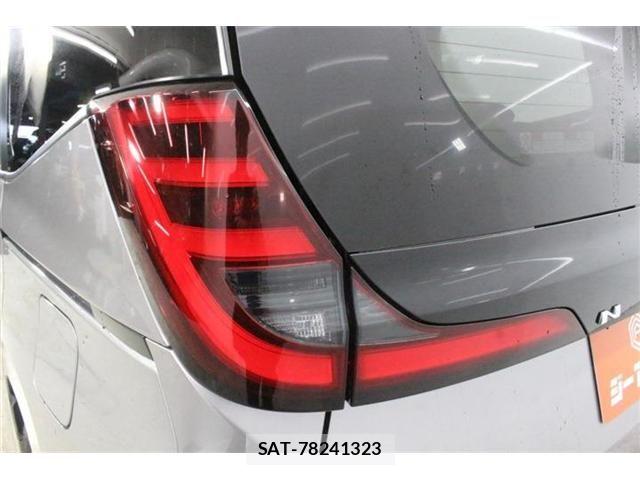 Toyota NOAH 2023-07 8796936-17