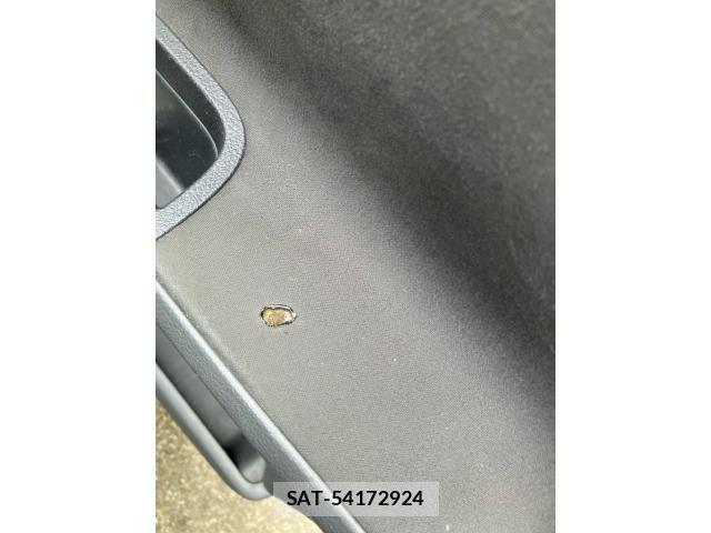 Toyota NOAH 2008-09 8830808-17