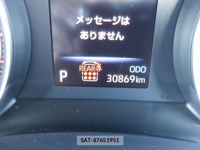 Toyota NOAH 2023-07 8830800-14