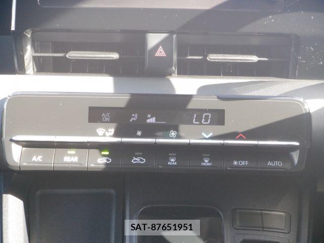 Toyota NOAH 2023-07 8830800-18