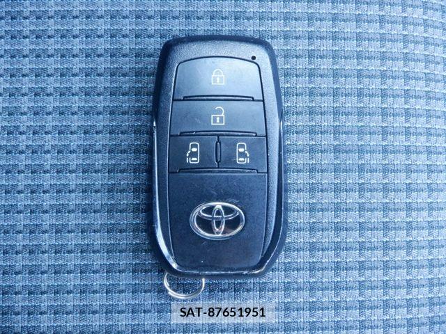 Toyota NOAH 2023-07 8830800-26
