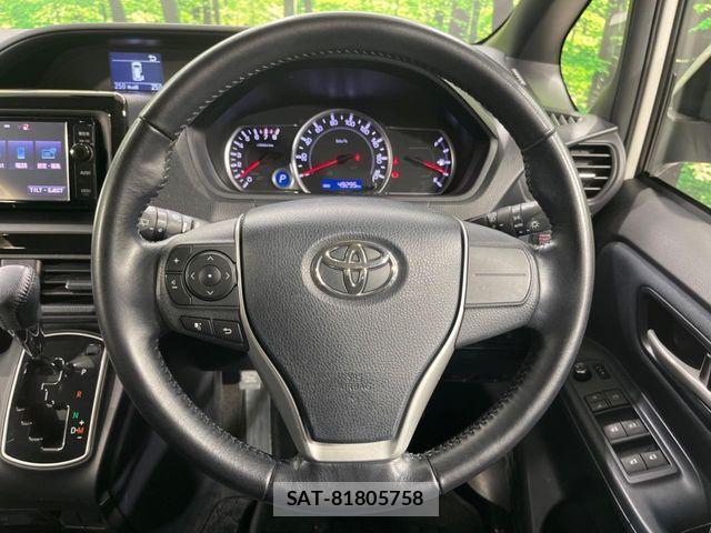 Toyota NOAH 2016-07 8830803-11