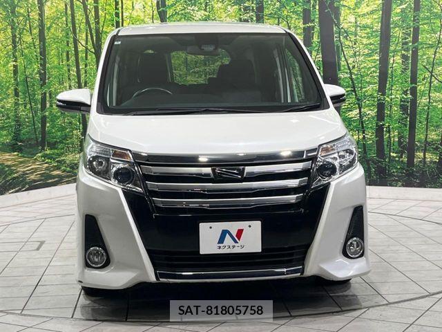 Toyota NOAH 2016-07 8830803-14