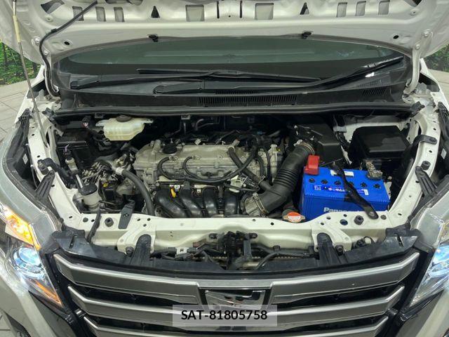 Toyota NOAH 2016-07 8830803-18