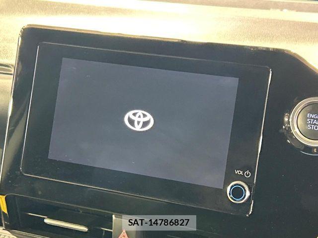 Toyota NOAH 2022-10 8830798-2