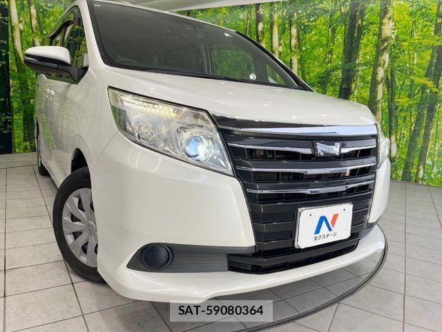 Toyota NOAH 2016-09 8830805-12