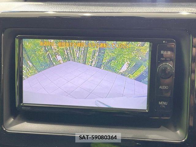 Toyota NOAH 2016-09 8830805-3